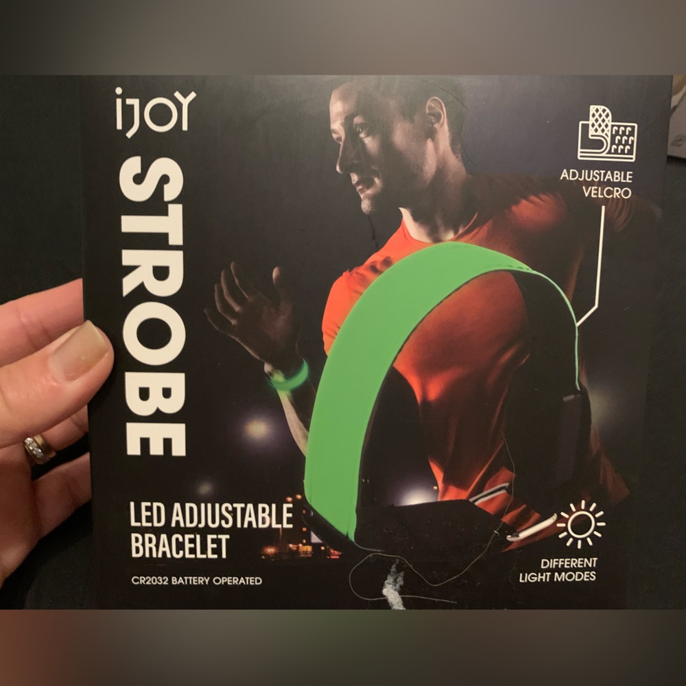 New Sealed iJoy Strobe LED Adjustable BRACELET Battery Operated Light-up NIB